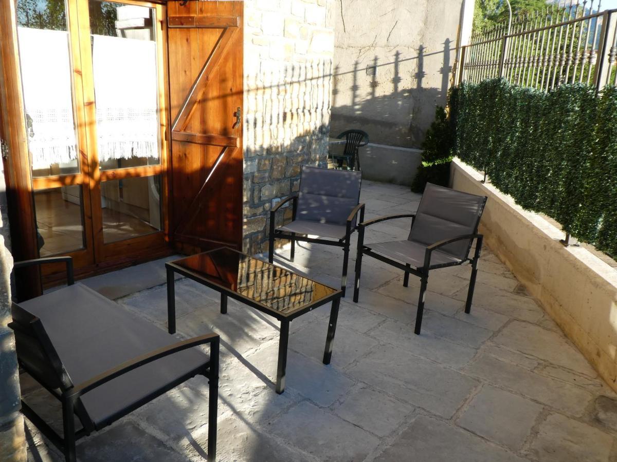 Villa Casa Con Jardin Frente Ciudadela Jaca Exterior foto